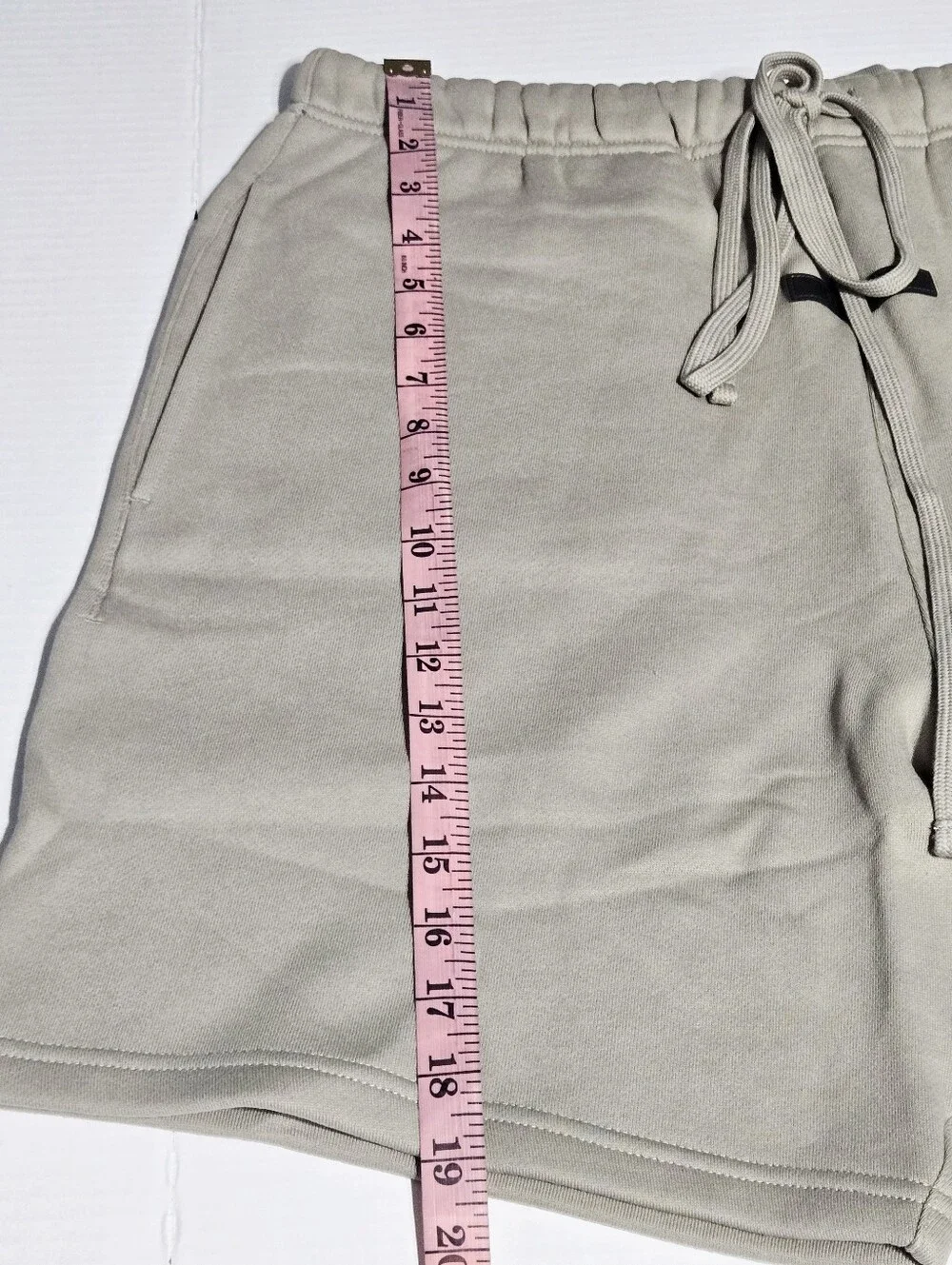 Fear of God Essentials Fleece Shorts Moss Green Men's Medium NWT Drawstring